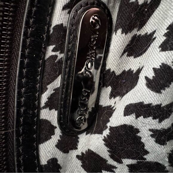 Betsey Johnson Baby Blue and Yellow Leopard Print Sequin Hobo Bag - Picture 8 of 8